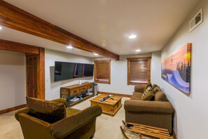 Smart TV, fireplace, video games