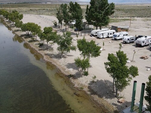 Death Valley RV Rest Spot#7 in the Eastern Sierras