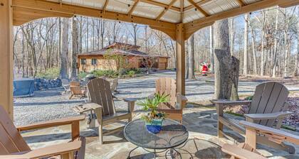 Peaceful Lawrenceville Cabin w/ Hot Tub on 6 Acres