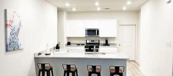 New construction 3-bedroom 2.5 townhouse. (318)