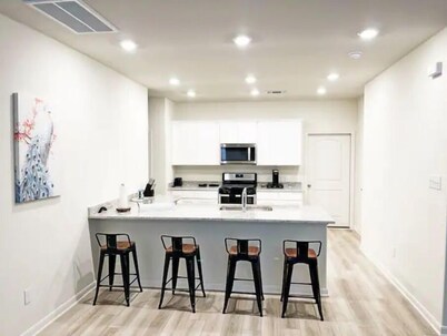 New construction 3-bedroom 2.5 townhouse. (318)