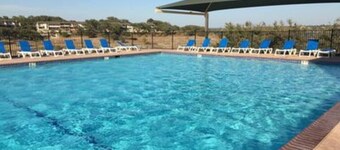 Santana, Lake Travis Lakefront Paradise