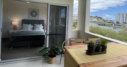 City Stadium Apartment Riverfront 38