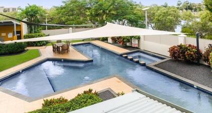 City Stadium Apartment Riverfront 38