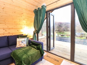 Interior - The Shearer - Crossgate Luxury Glamping (Penrith)
