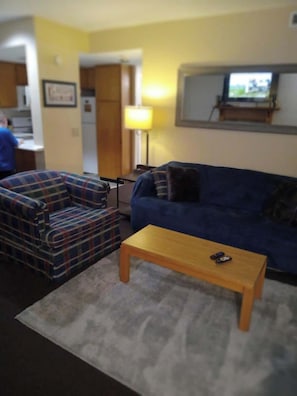 TV, fireplace, offices