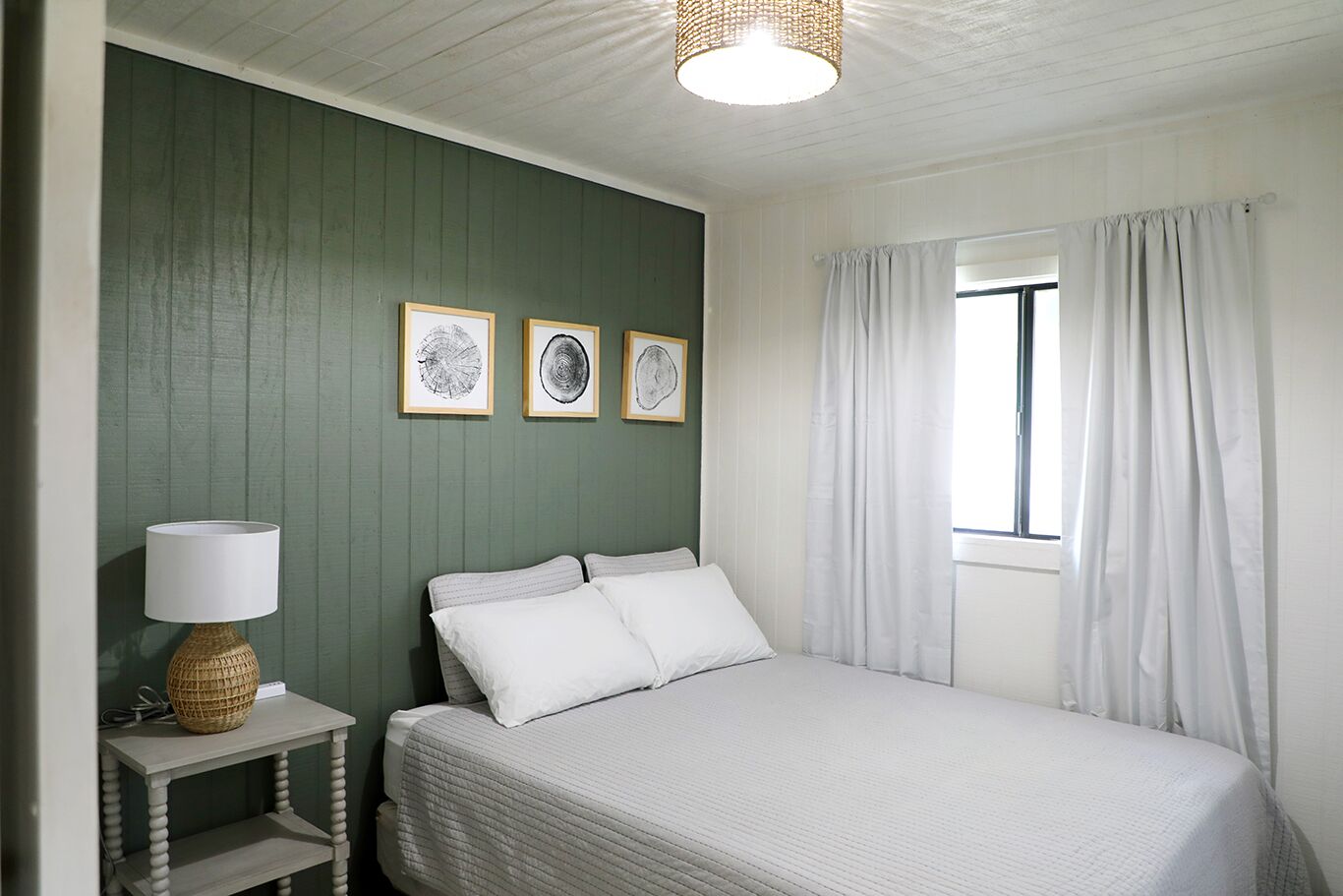 3 多间卧室、旅行婴儿床、免费 WiFi、床单