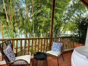 Luxury Studio Suite | Terrace/patio - CASA EVE HOTEL (El Peñol)