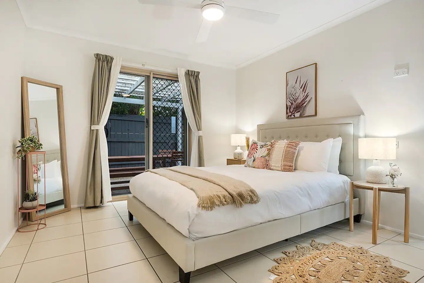 3 bedrooms, desk, iron/ironing board, travel cot