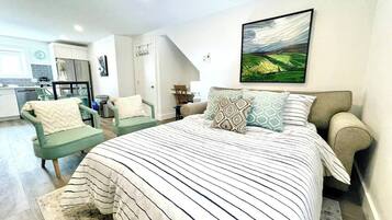 1 chambre, bureau, fer et planche à repasser, Wi-Fi