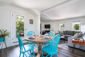 Dining - `Paddle` at Hills Meaford (Meaford)