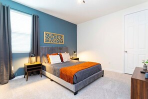 9 habitaciones, tabla de planchar con plancha, cuna de viaje y wifi 