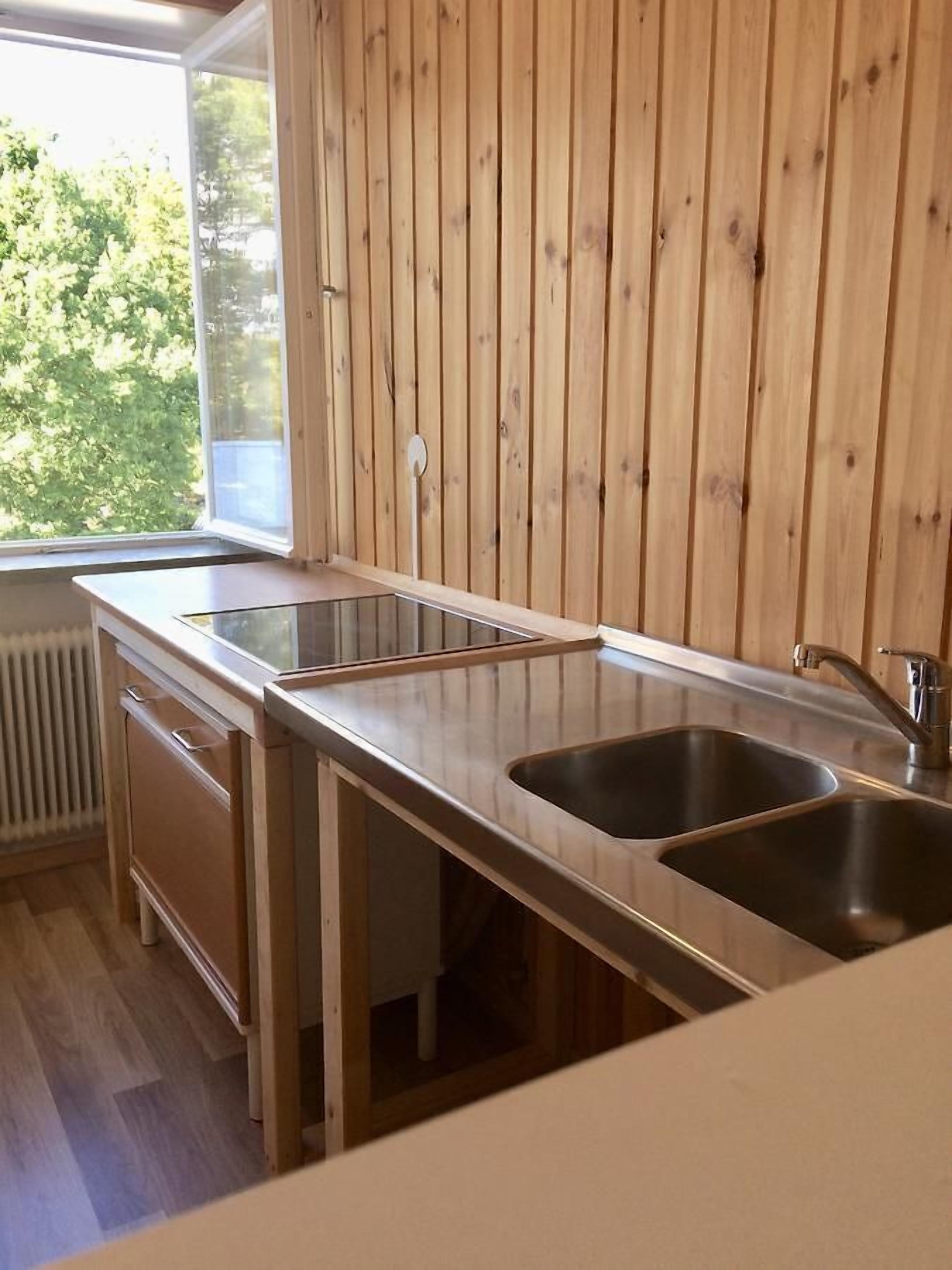 Standard Room, 2 Single Beds | Desk, laptop workspace, rollaway beds, bed sheets