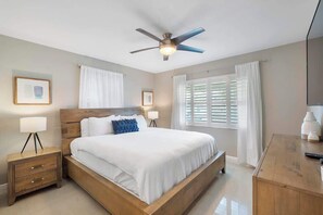 4 habitaciones, tabla de planchar con plancha, cuna de viaje y wifi 