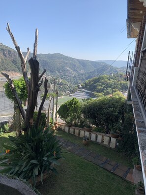 Property grounds - Loft with panoramic view and kitchenette (Taxco)