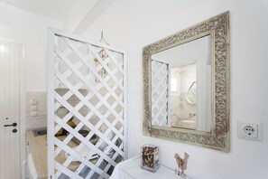 Basic Studio | Premium bedding, free WiFi, bed sheets - Alexia studios (Skiathos)