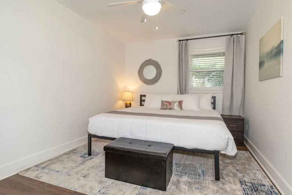 4 chambres, fer et planche à repasser, lit parapluie, Wi-Fi gratuit