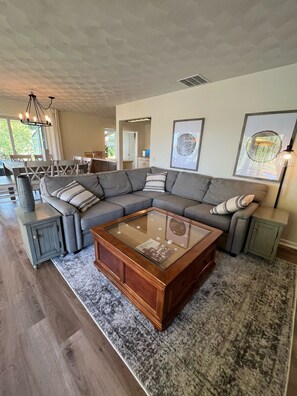 Smart TV, fireplace, video games, books