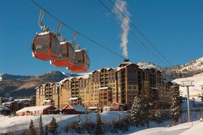 Snow and ski sports