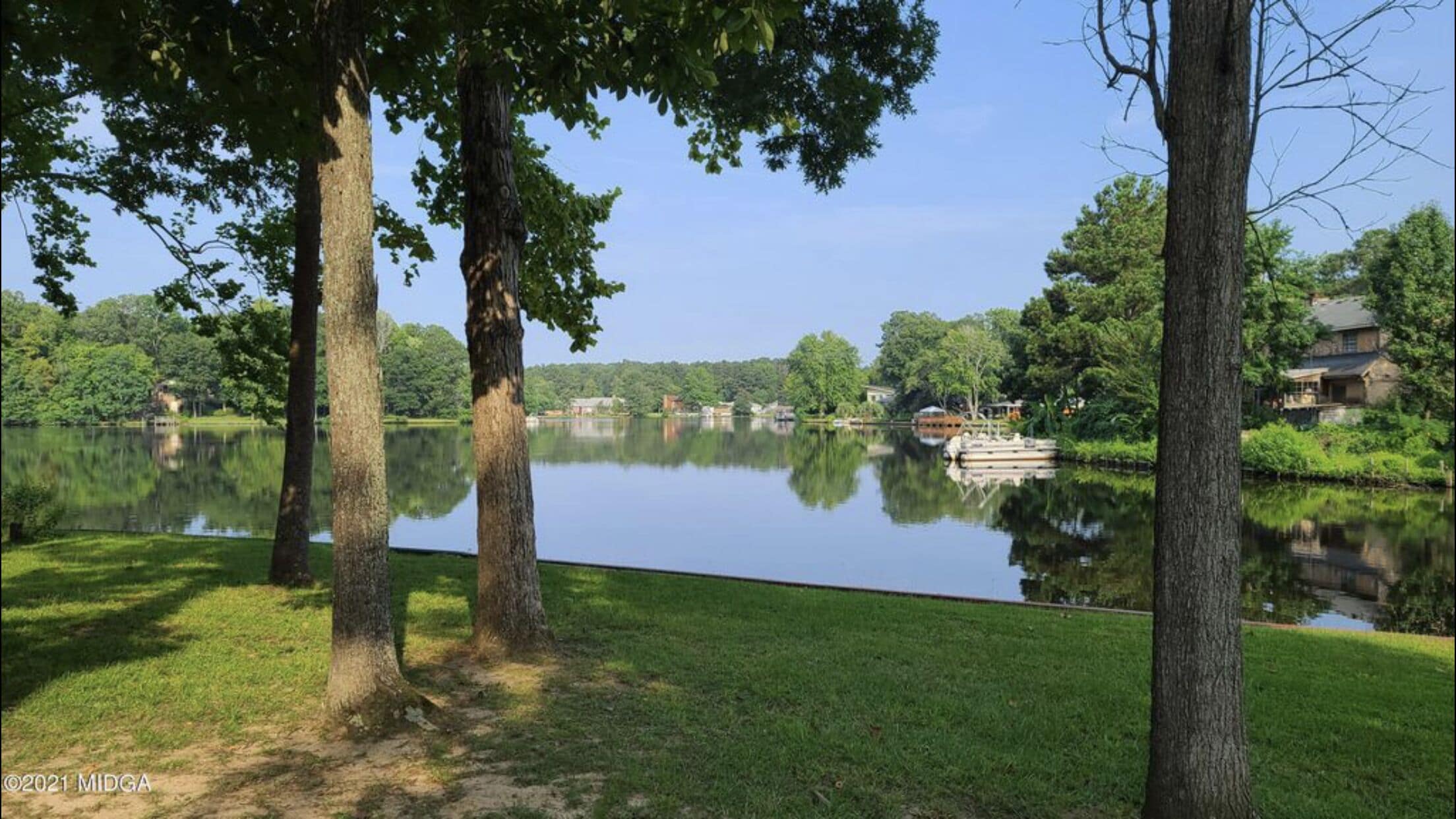 Wildwood Family Fun Lake Cabin