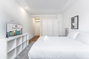 1 bedroom, Internet, bed sheets - GuestReady - Uptown suites 3 (Porto)