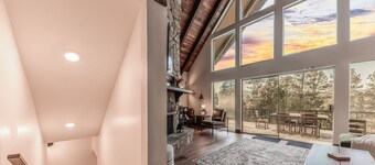 'Elate like a wolf with Excitement' when you stay at Wolf Lodge w/ game room & Pet friendly.