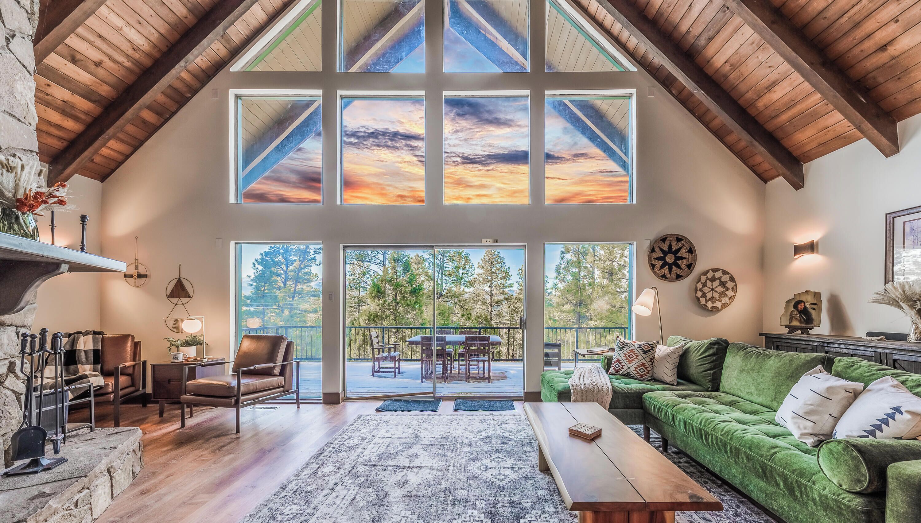 Fernseher, Kamin, Videospiele