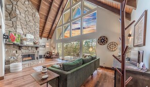 TV, peis og videospill