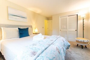 3 chambres, fer et planche à repasser, Wi-Fi, draps fournis