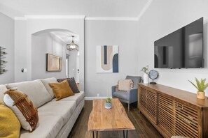 Smart TV, fireplace, books