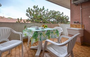 Outdoor dining - Residenza Orsa Maggiore (Lignano Sabbiadoro)