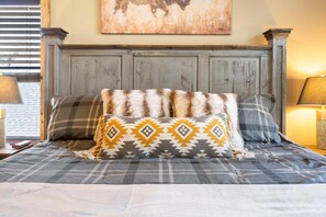 4 Schlafzimmer, Bügeleisen/Bügelbrett, kostenloses WLAN, Bettwäsche