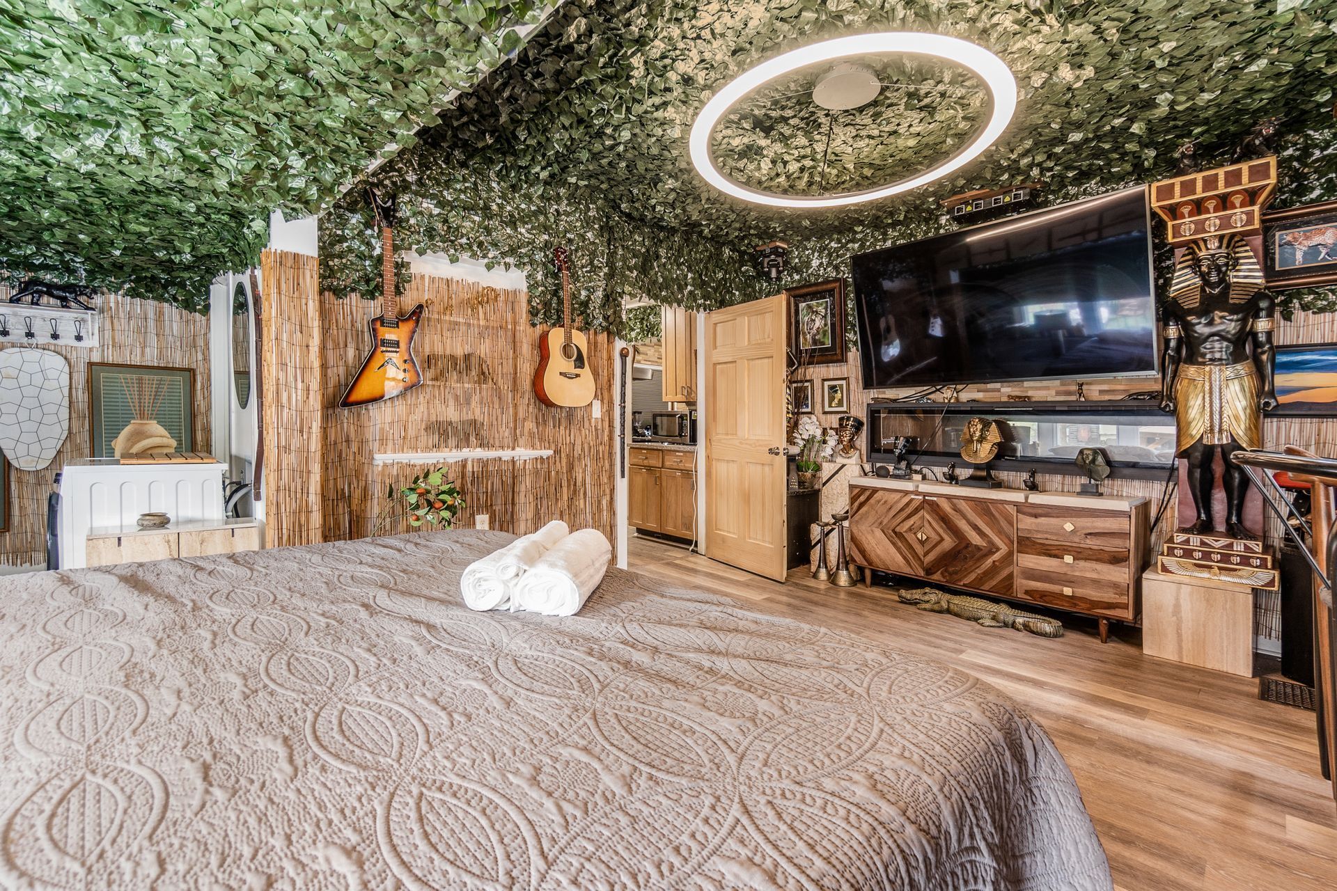 4 chambres, bureau, fer et planche à repasser, Wi-Fi gratuit