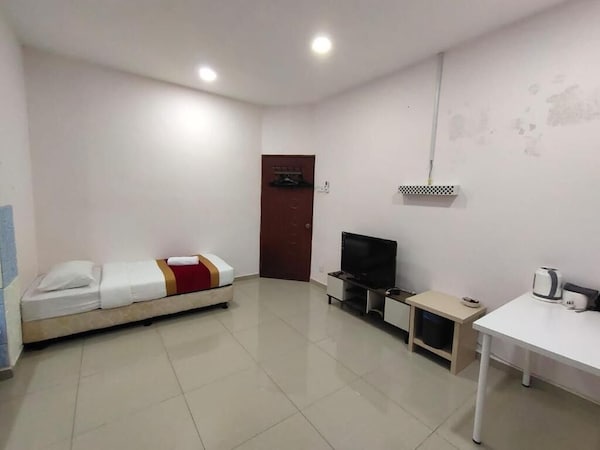 Mutiara Height Homestay - 벤통