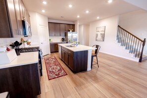 Private kitchen - “New” Designer Home | 35 Minutes To Downtown Dallas (Royse City)