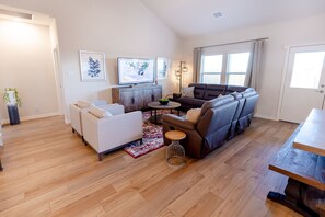 Living area - “New” Designer Home | 35 Minutes To Downtown Dallas (Royse City)