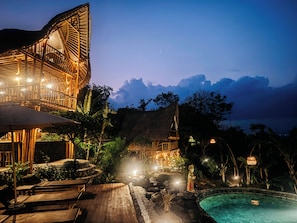 Outdoor pool - Penida Bambu Green Suites (Penida Island)
