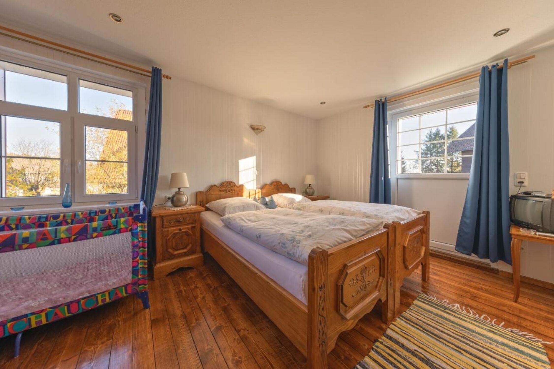 5 Schlafzimmer, kostenloses WLAN, Bettwäsche