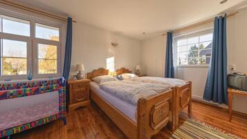 5 Schlafzimmer, kostenloses WLAN, Bettwäsche