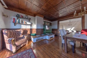 Interior - Vacation Home "Wichtelhus" with 2 Private Balconies & Wi-Fi (Braunlage)