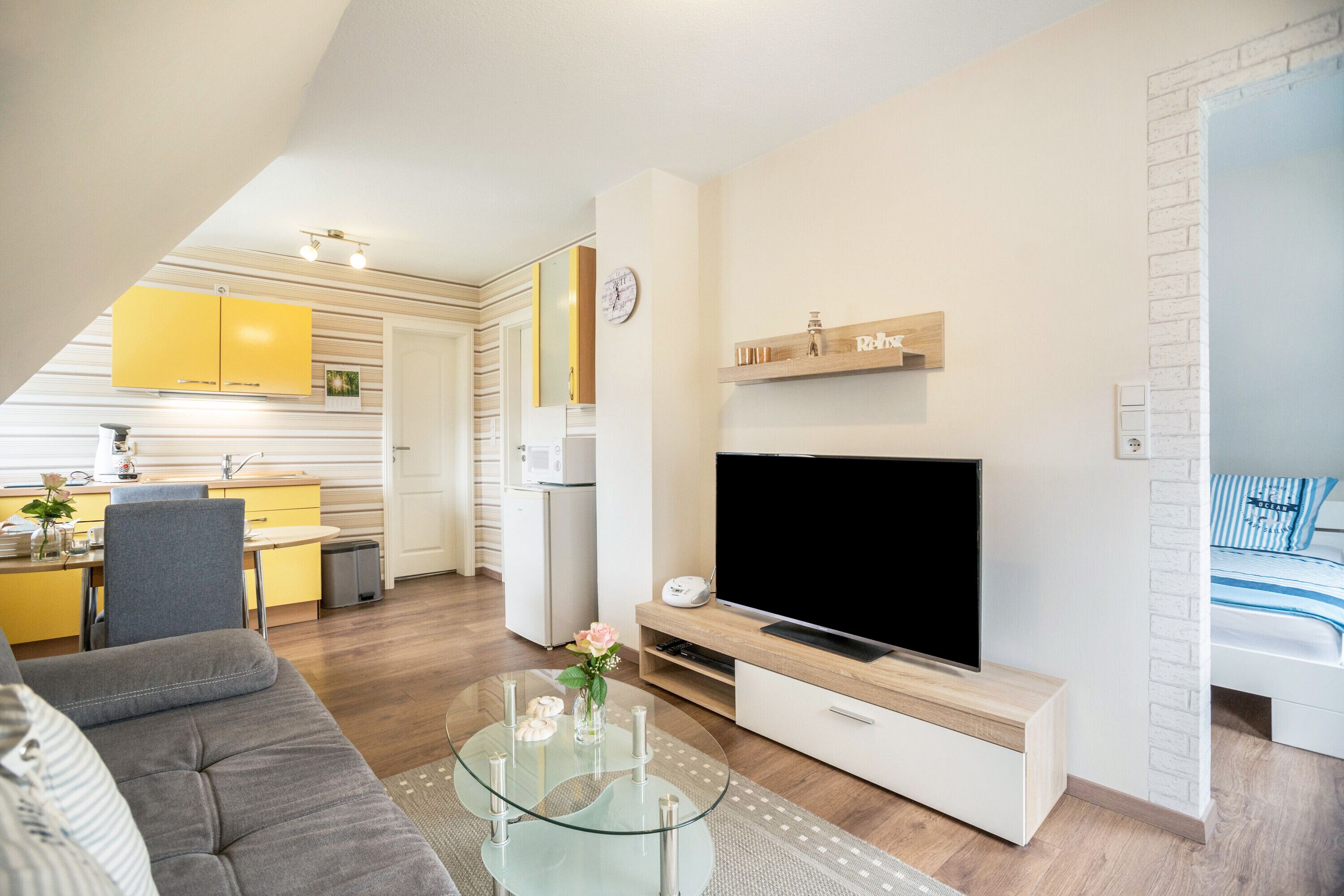 Fernseher, DVD-Player