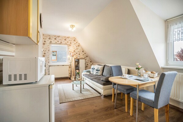 Interior - Apartment "Kleiner Priel" with Wi-Fi (Wurster Nordseeküste)