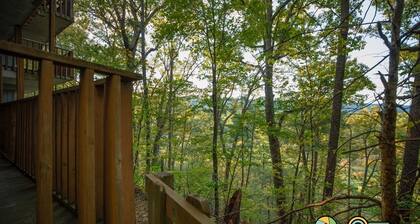 Mountainside Retreat Condo (#1-201) | Ground-level | Quiet & secluded