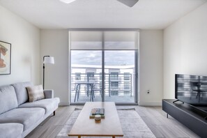 Televisión, estéreo