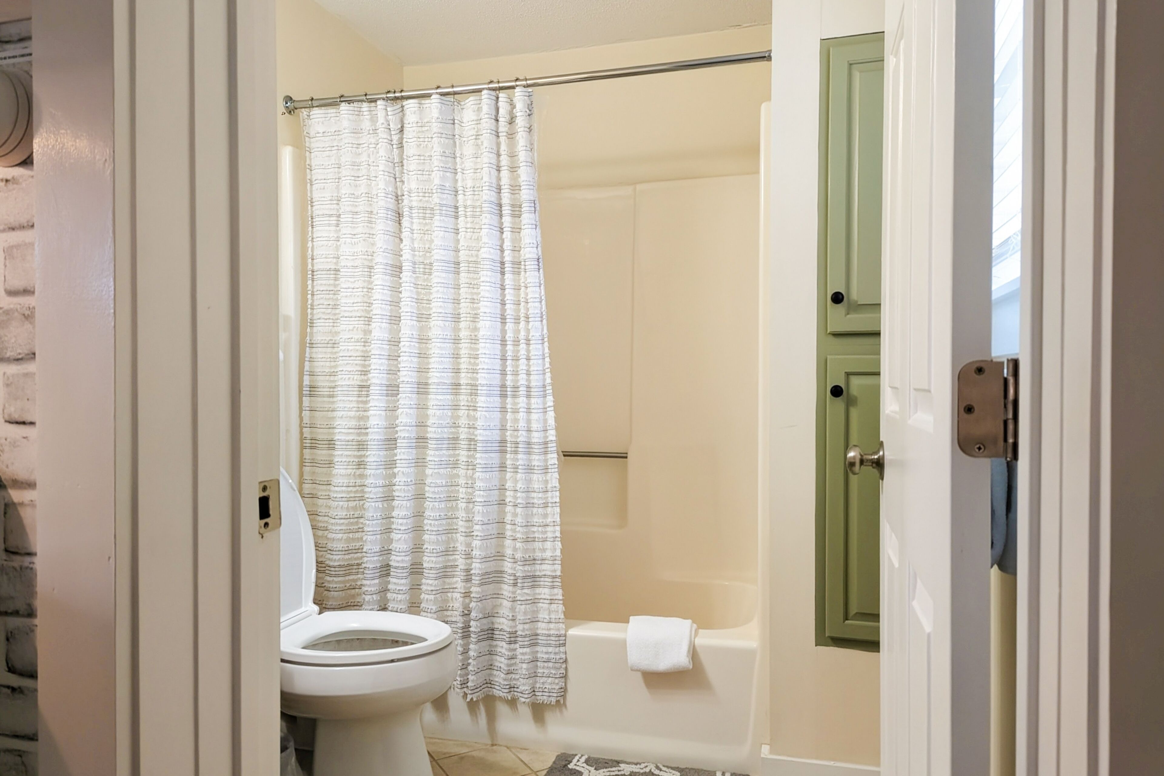 Hårføner og håndklær