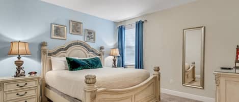 10 chambres, fer et planche à repasser, lit de bébé portatif