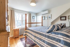 3 sovrum, skrivbord, strykjärn/strykbräda och gratis wi-fi