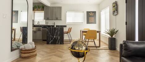 Smart TV, video games