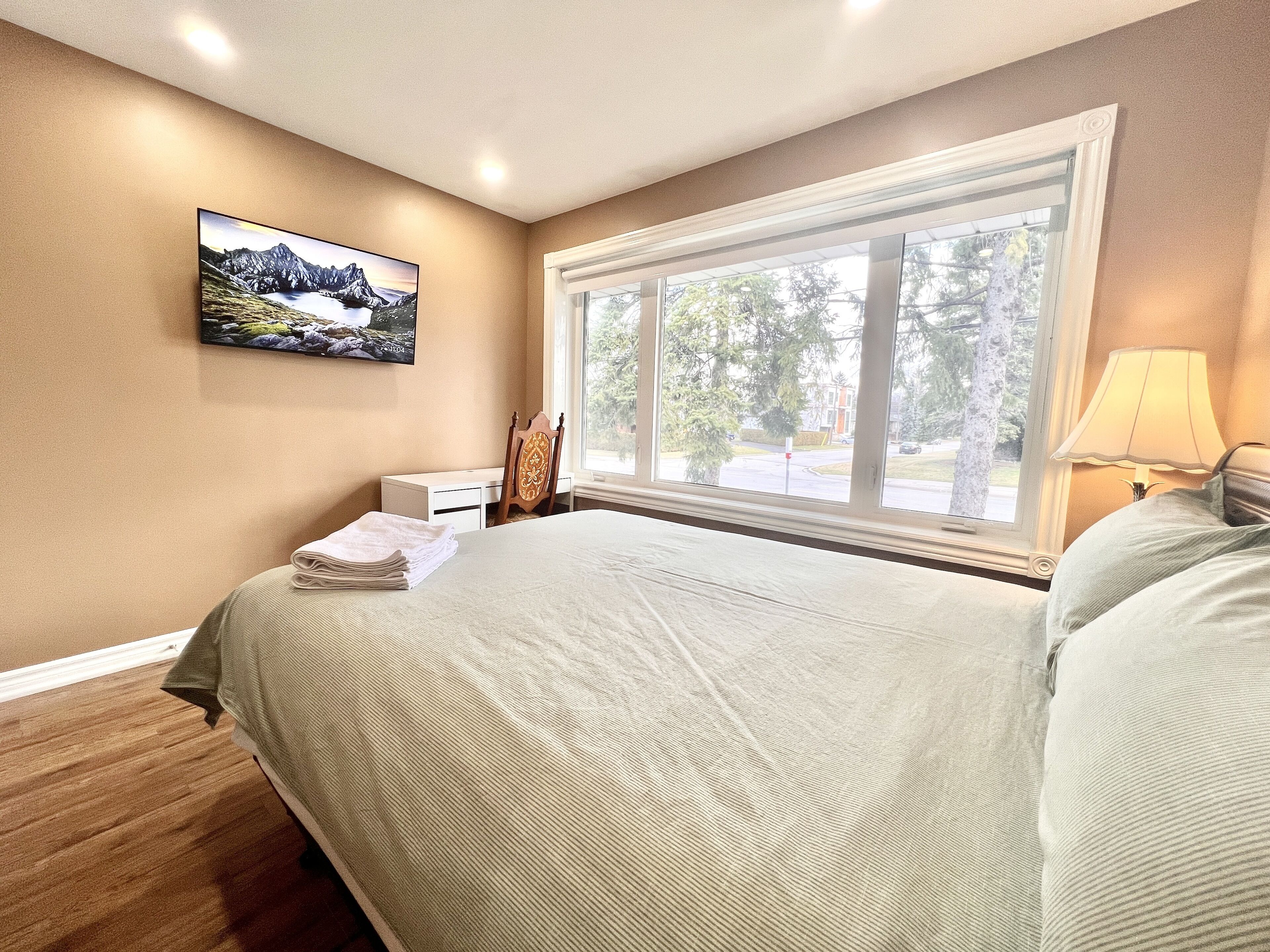 华丽双人房, 1 张大床, 私人浴室 | 埃及棉床单、高档床上用品、办公桌、笔记本电脑工作区