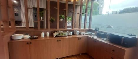 Dagelijks ontbijtbuffet inbegrepen